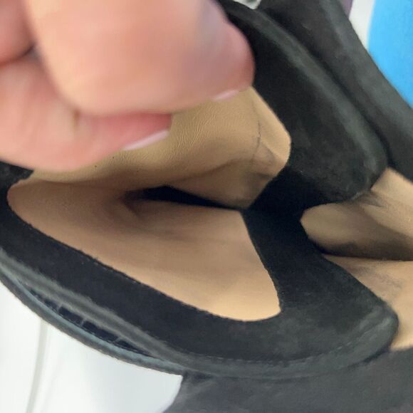 Theory Jodhpur Size 8.5 Mid Calf Black Suede Heeled Ankle Boots Booties Strap - Picture 13 of 14